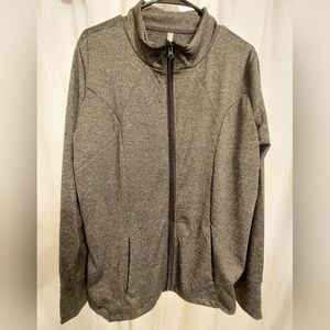 Daisy Fuentes Fit 1X sports jacket in Gray